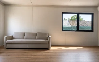 Casă modulară realizată din 3 containere