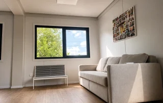 Casă modulară realizată din 3 containere