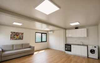 Casă modulară realizată din 3 containere