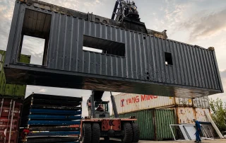 Casă din container