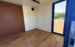 spatiu comercial 9